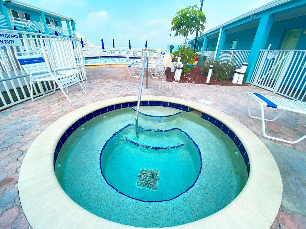 Aparthotel Nautical Watch Belleair Beach Exteriér fotografie